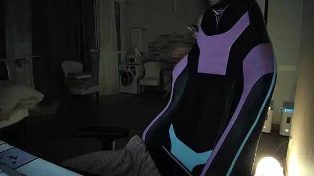 ooksiiii stripchat live cam model
