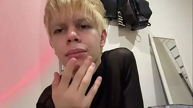 posssterboy stripchat live cam model