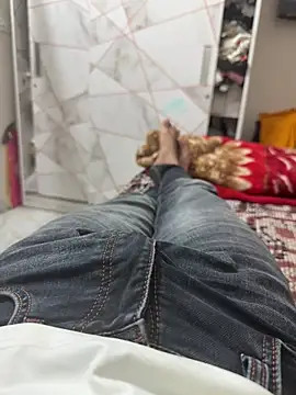 Hny_boy stripchat live cam model