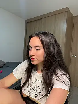 Turquoisespell stripchat live cam model