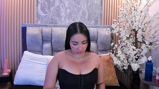 Sulay_Kim stripchat live cam model