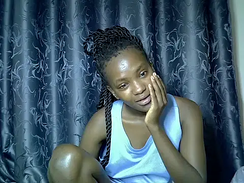Lynne_pretty4 stripchat live cam model