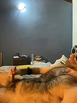 HairybutHorny stripchat live cam model