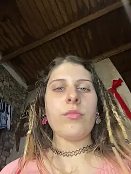 FlorBich stripchat live cam model