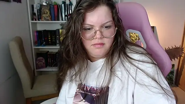 Gabiwaifu stripchat live cam model