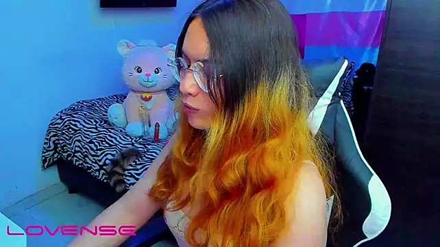 lillykittyyy stripchat live cam model