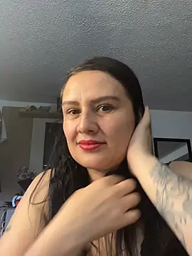 xiomi_milf stripchat live cam model