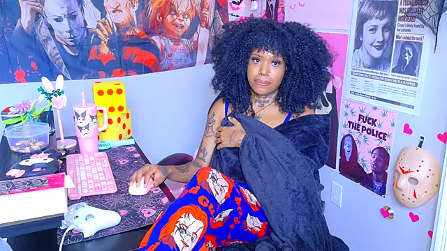 spookiebaddie stripchat live cam model