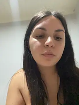 Rox_gian22 stripchat live cam model