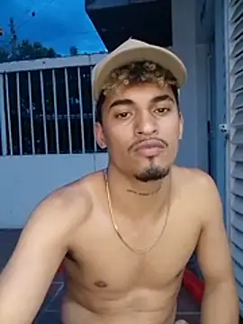 ARES_DAM stripchat live cam model