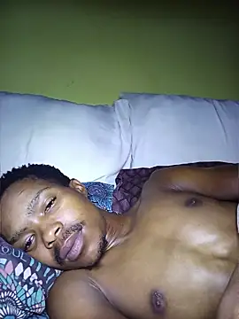 Ben10_sa stripchat live cam model