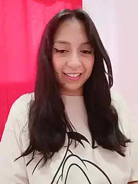 AlondraaGomez33 stripchat live cam model