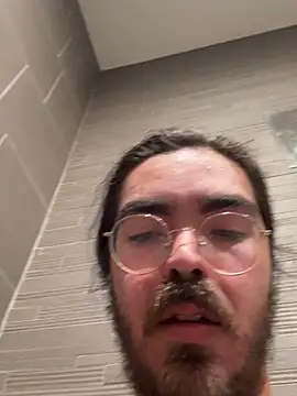 BigDickTonyy21 stripchat live cam model