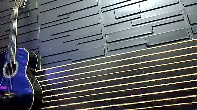 KrikaCat stripchat live cam model