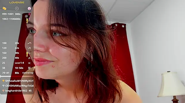 pretty_little_thing stripchat live cam model