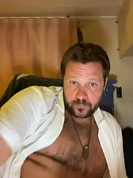 Che_Gue_Buddy stripchat live cam model