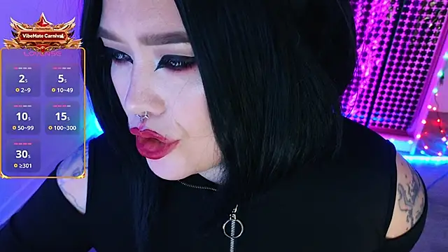 wickedxqueen stripchat live cam model