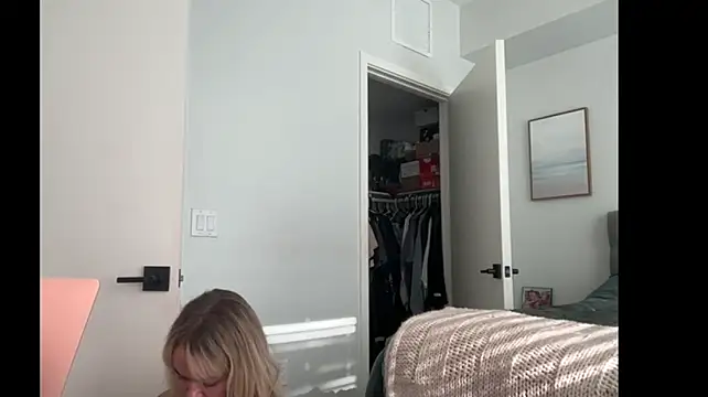 ElenaErickson stripchat live cam model