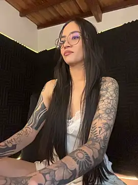 _iink_ stripchat live cam model