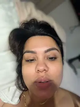 valeria2019hot stripchat live cam model