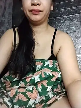 Basabetnga stripchat live cam model