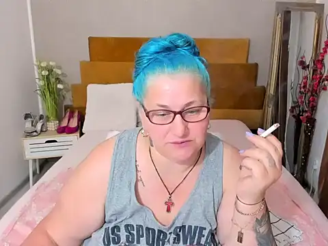Sugarmommy_69X stripchat live cam model