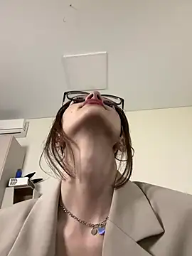MartaBrent stripchat live cam model