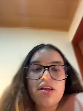 Aphrill stripchat live cam model