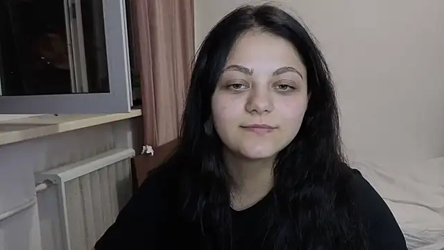_Mikky_lil_ stripchat live cam model
