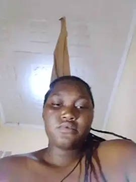 Cute-mish stripchat live cam model