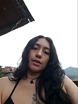 Evelyn_outdoors stripchat live cam model