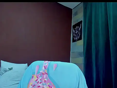 maeve_mackey stripchat live cam model