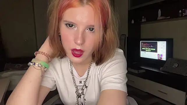 CortneyBosque stripchat live cam model