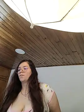 kayortiiz stripchat live cam model