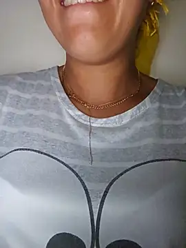 Sexy-girl stripchat live cam model