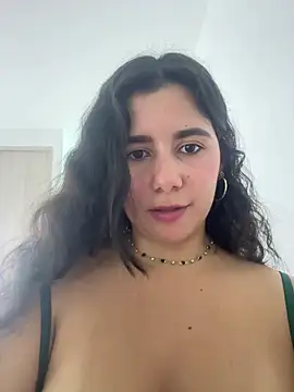 Natasha-28 stripchat live cam model