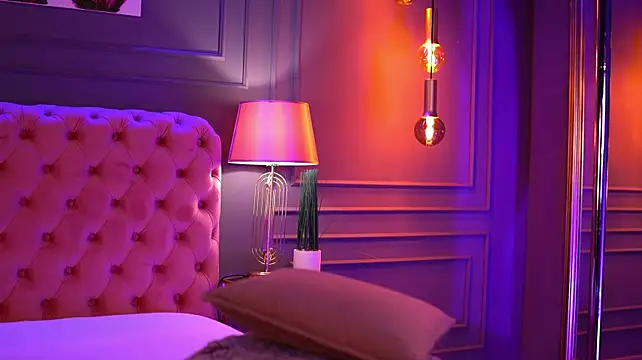 FlexaNoire stripchat live cam model