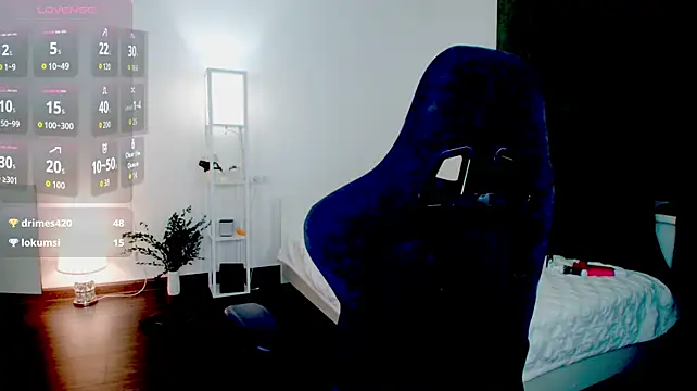 Aliceglass__ stripchat live cam model
