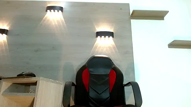 LeleHott01 stripchat live cam model