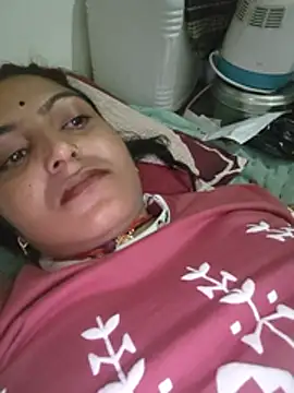 Mohnising stripchat live cam model