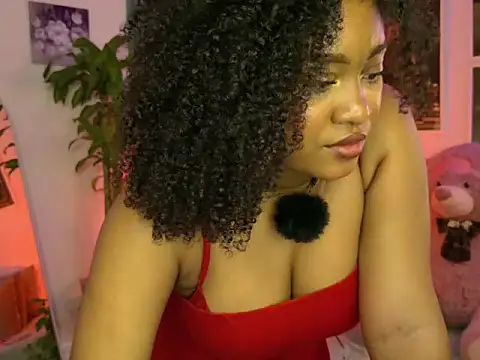 OhrianaGibs stripchat live cam model