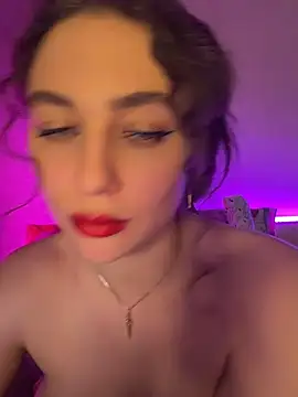Your_insomniya stripchat live cam model