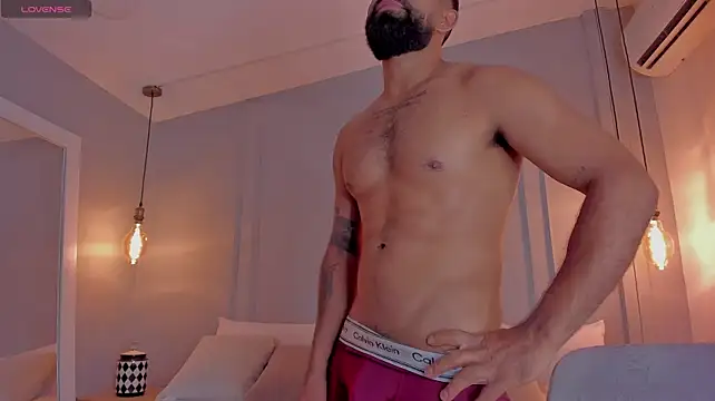 KylliamLevis stripchat live cam model