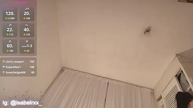 IsabelCortes stripchat live cam model