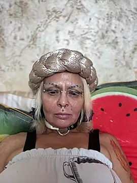 Gardener_of_Illusions stripchat live cam model