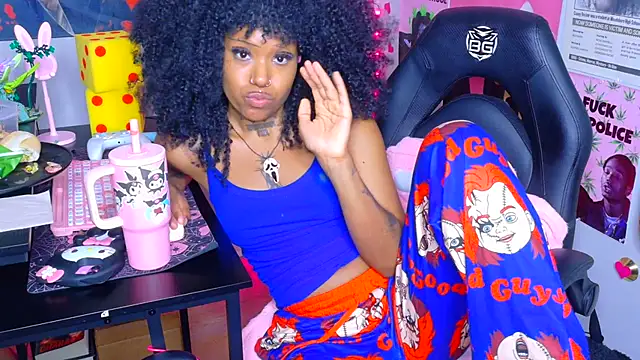 spookiebaddie stripchat live cam model