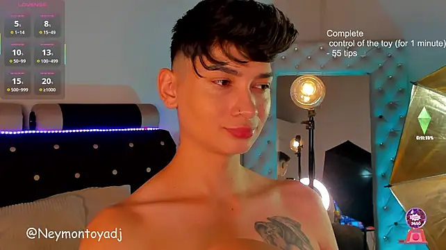 Nutt__Foxx stripchat live cam model
