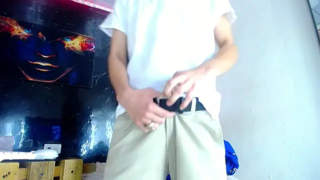 LuxeCouple stripchat live cam model
