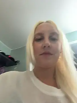 MerlinDave stripchat live cam model