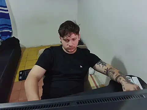 Skol_100802 stripchat live cam model